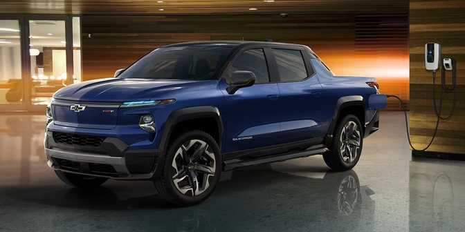 Chevrolet Silverado EV RST (2023)